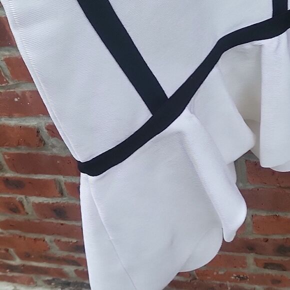 Bebe high low hem bandage dress - Picture 8 of 8